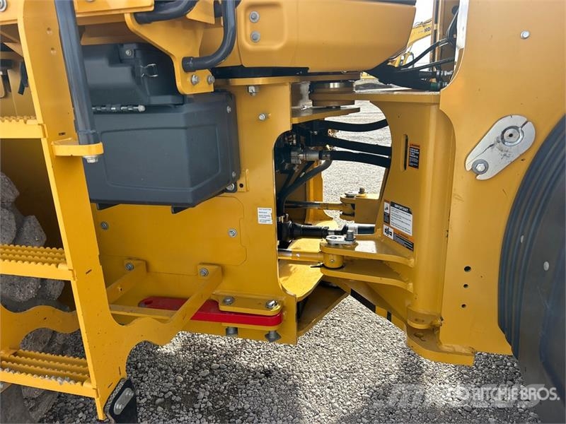 John Deere 644 P-Tier Rataslaadurid