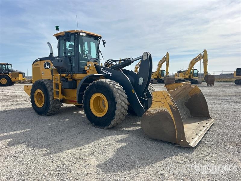John Deere 644 P-Tier Rataslaadurid