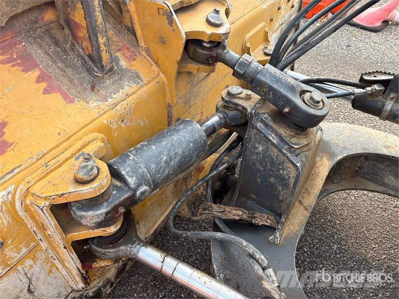 John Deere 650K XLT Crawler Dozer Buldozer sobre oruga