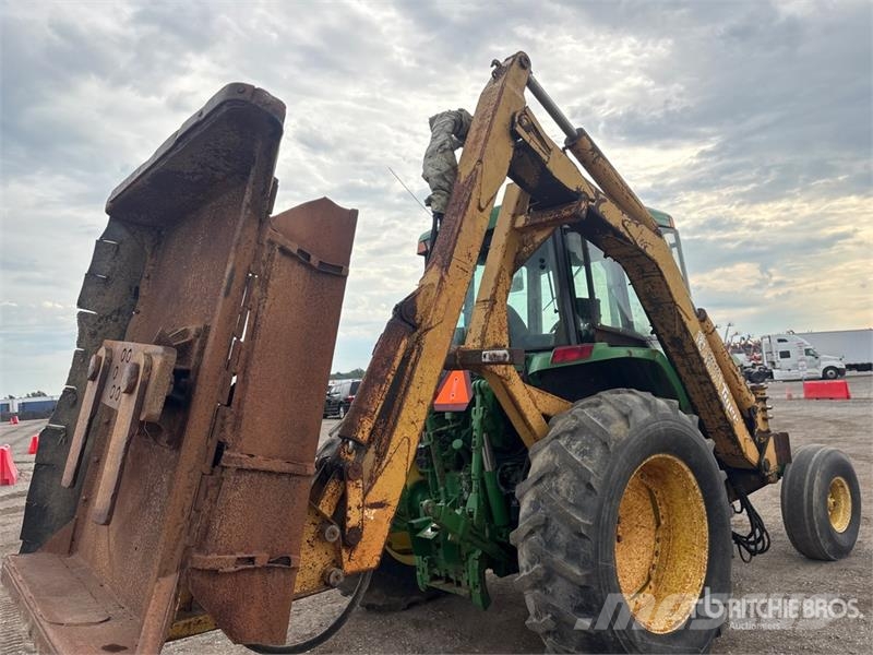 John Deere 7210 拖拉机/农用车