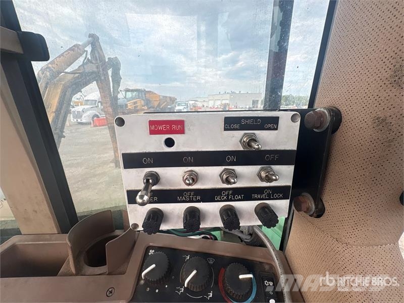 John Deere 7210 拖拉机/农用车