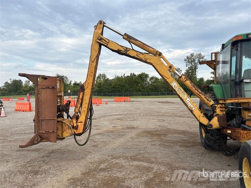 John Deere 7210 4WD Tractor Traktorji