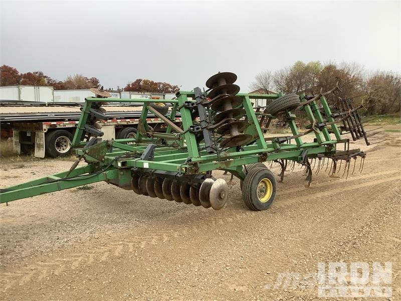 John Deere 724 20 ft Hitch pin Mulch Finisher ماكينات زراعية - غير ذلك