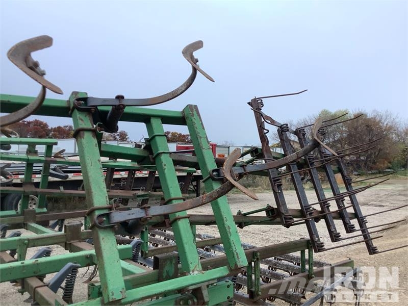 John Deere 724 20 ft Hitch pin Mulch Finisher ماكينات زراعية - غير ذلك