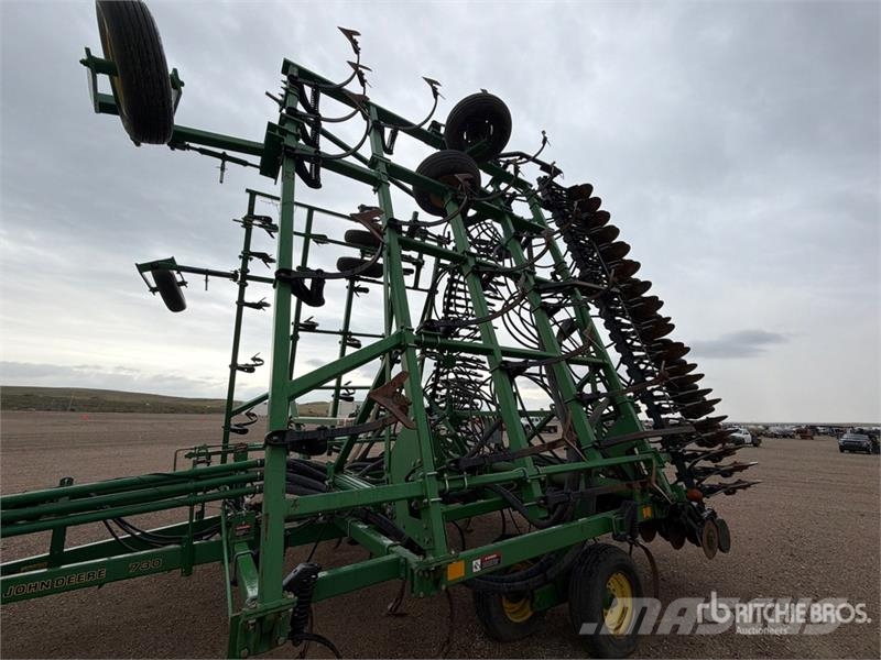 John Deere 730 42 in Air Seeder 드릴