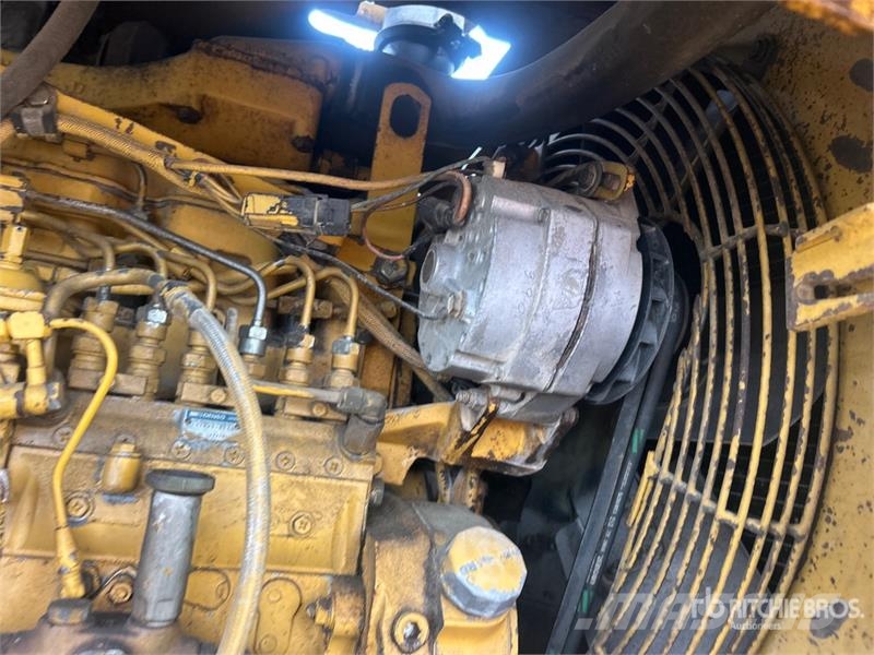 John Deere 770BH Graders