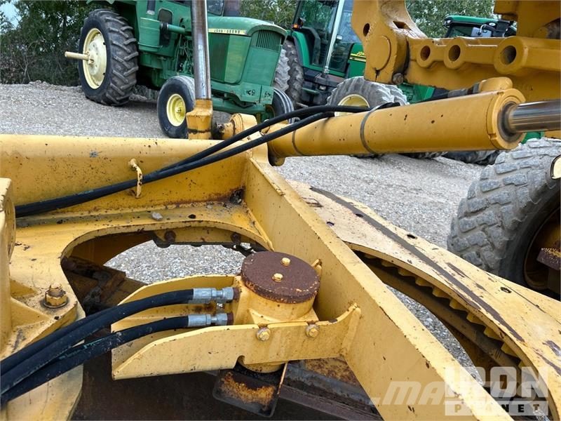 John Deere 772 AWD Motor Grader Грейдери