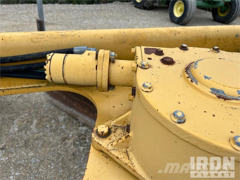 John Deere 772 AWD Motor Grader Грейдери