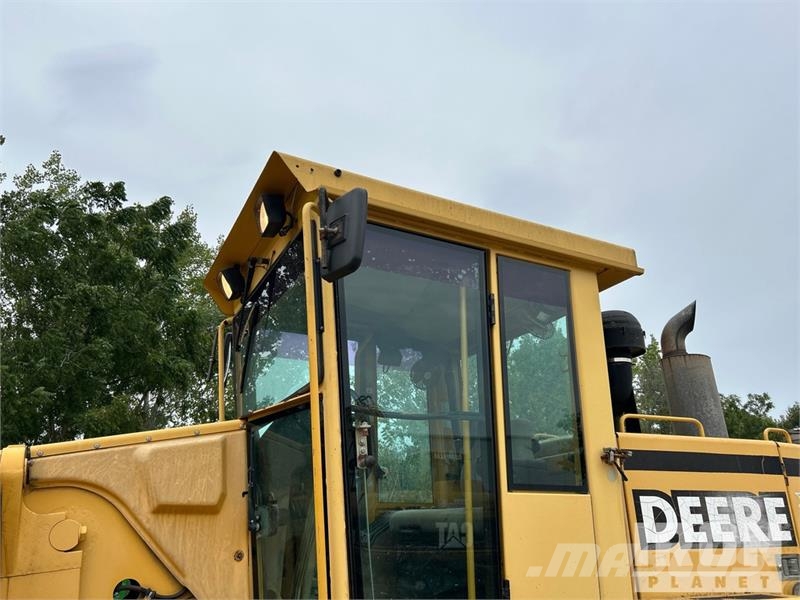 John Deere 772 AWD Motor Grader Грейдери