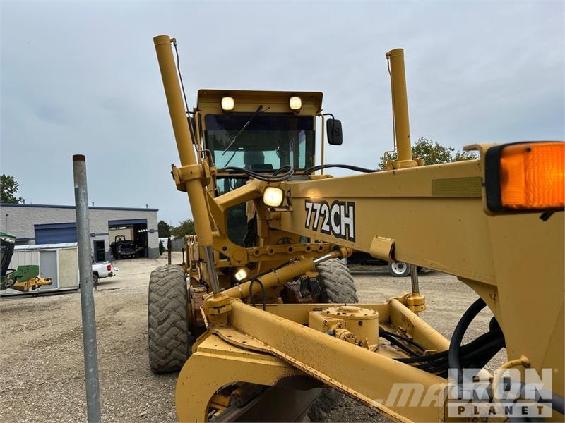 John Deere 772 AWD Motor Grader Грейдери