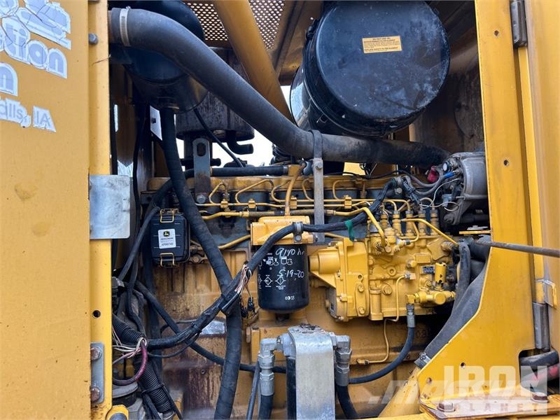John Deere 772 AWD Motor Grader Грейдери