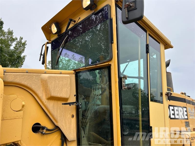 John Deere 772 AWD Motor Grader Грейдери