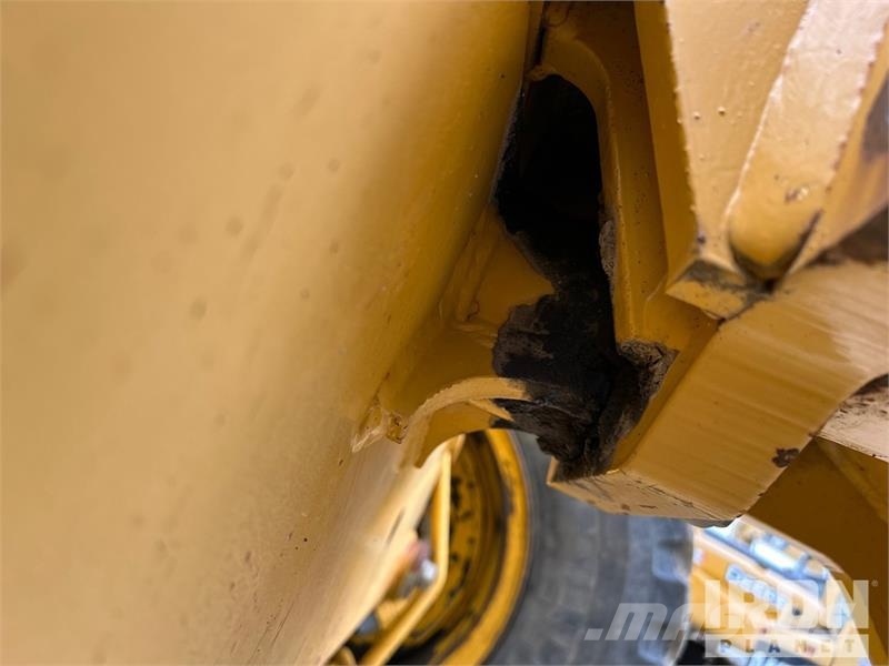 John Deere 772CH معدات تمهيد الطرق