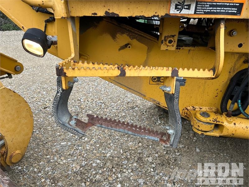 John Deere 772CH معدات تمهيد الطرق