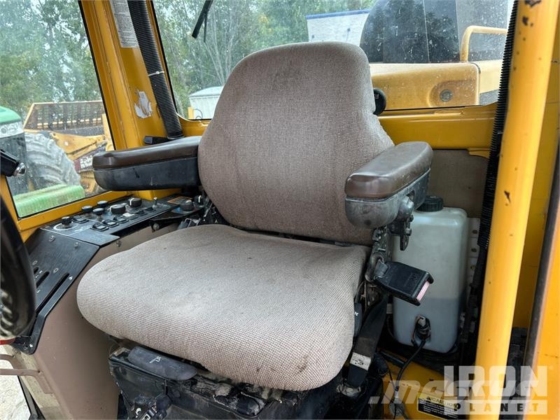 John Deere 772CH معدات تمهيد الطرق