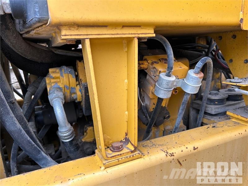 John Deere 772CH معدات تمهيد الطرق