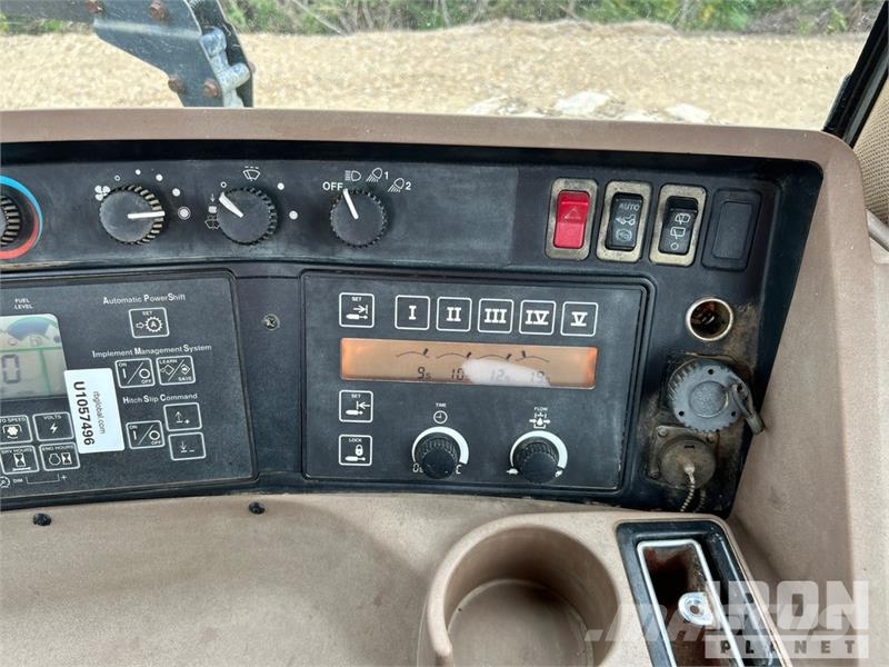 John Deere 8410 4WD Tractor Tractors