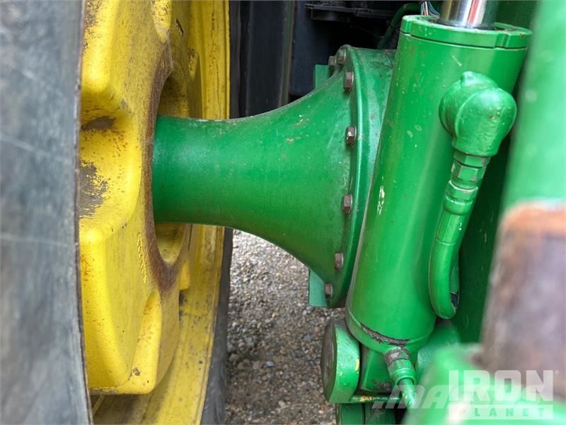 John Deere 8410 4WD Tractor Tractors