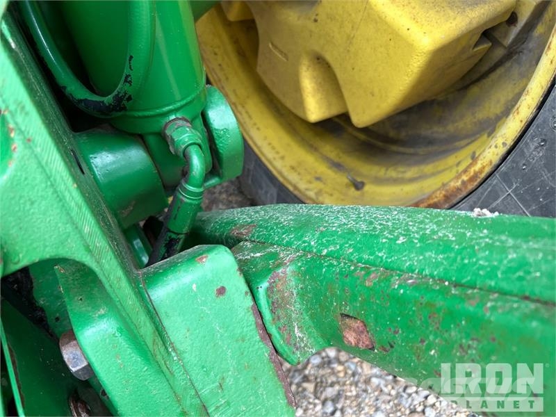 John Deere 8410 4WD Tractor Tractors