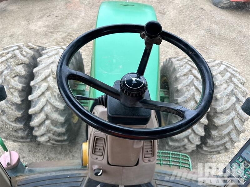 John Deere 8410 4WD Tractor Tractors