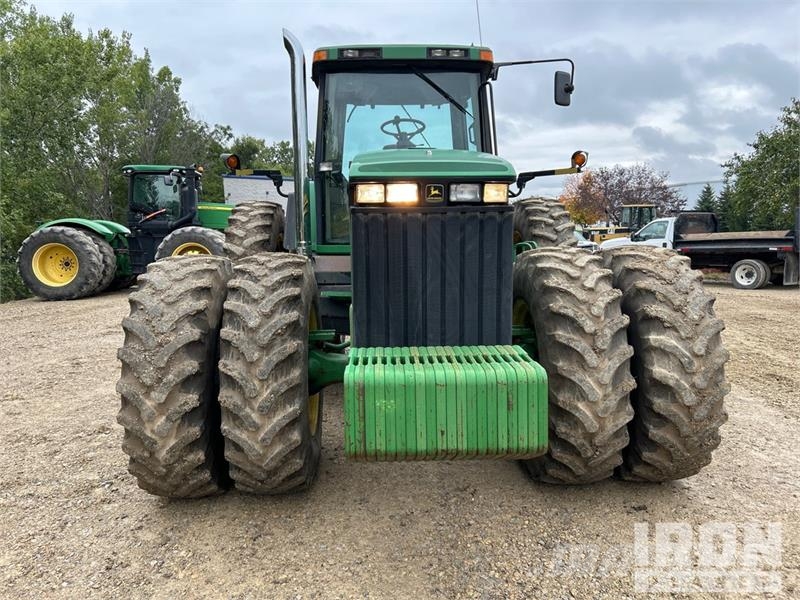 John Deere 8410 4WD Tractor Tractors