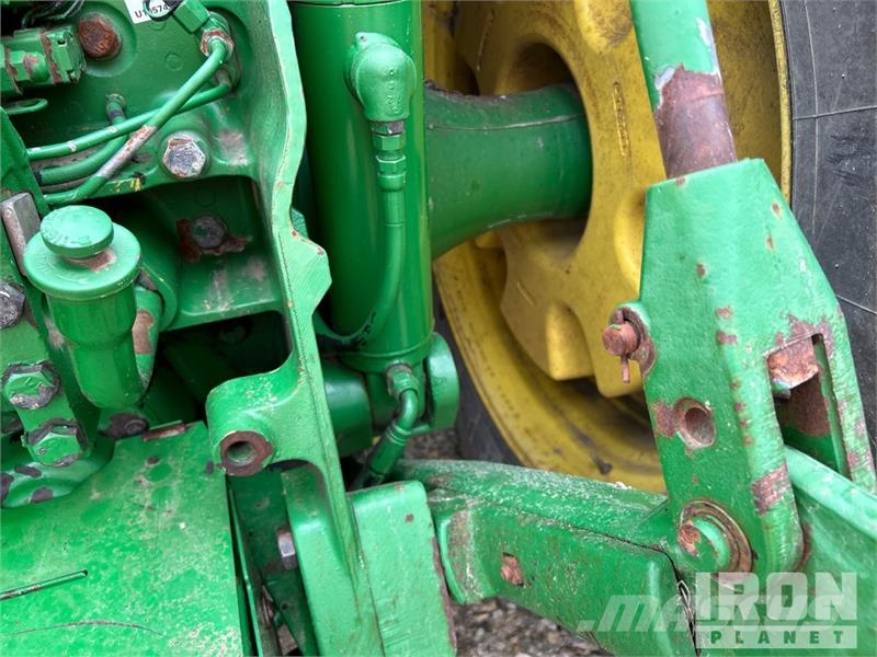 John Deere 8410 4WD Tractor Tractors