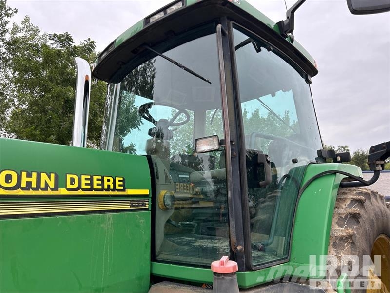 John Deere 8410 4WD Tractor Tractors