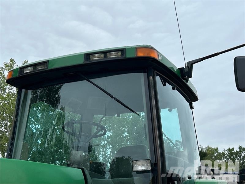 John Deere 8410 4WD Tractor Tractors