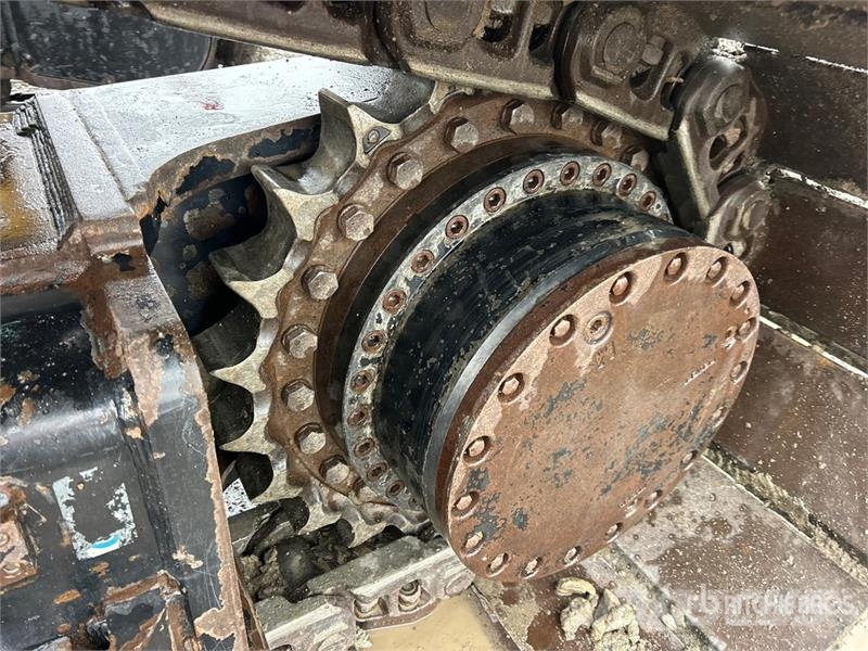 John Deere 870 P-Tier Excavadoras sobre orugas