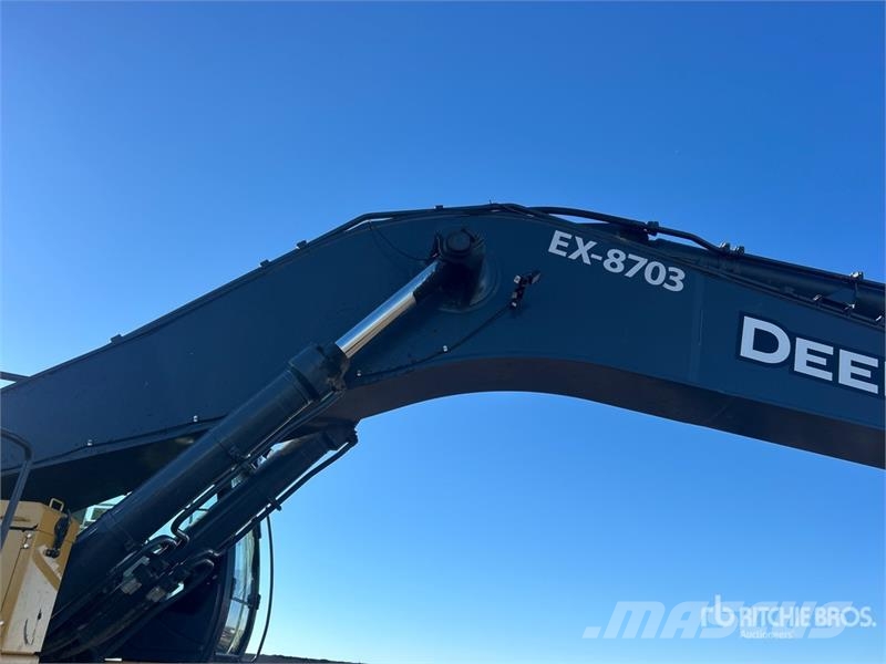 John Deere 870 P-Tier Vikšriniai ekskavatoriai