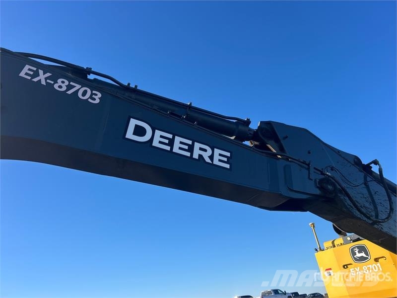 John Deere 870 P-Tier Vikšriniai ekskavatoriai