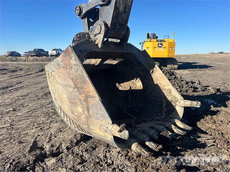 John Deere 870 P-Tier Vikšriniai ekskavatoriai