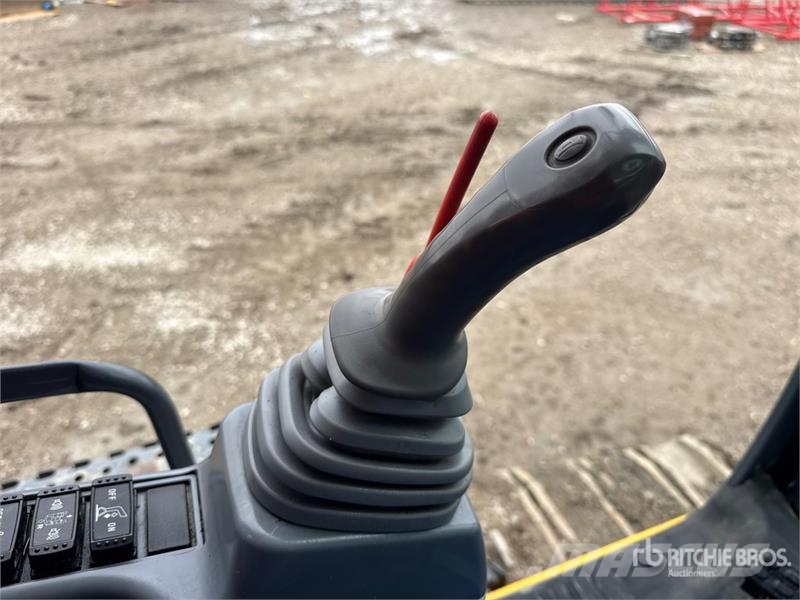 John Deere 870 P-Tier Koparki gąsienicowe