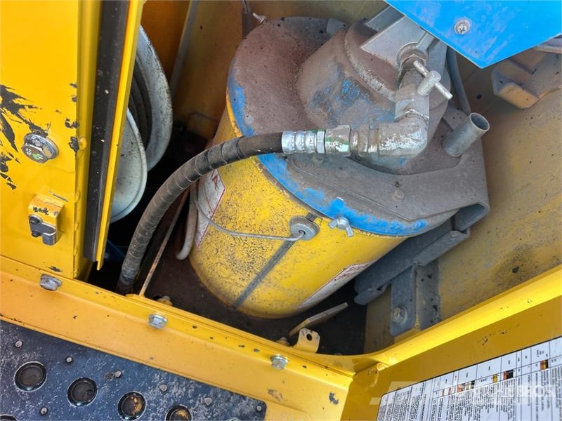 John Deere 870 P-Tier Vikšriniai ekskavatoriai