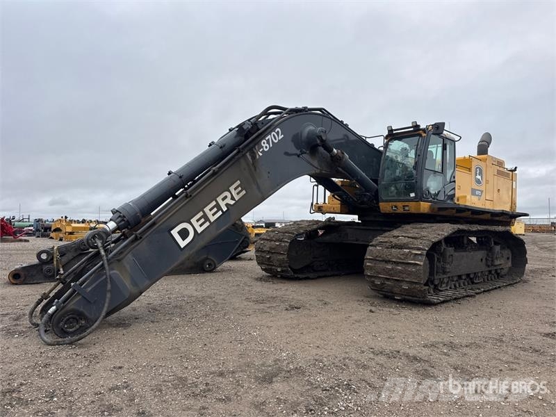 John Deere 870 P-Tier Lánctalpas kotrók