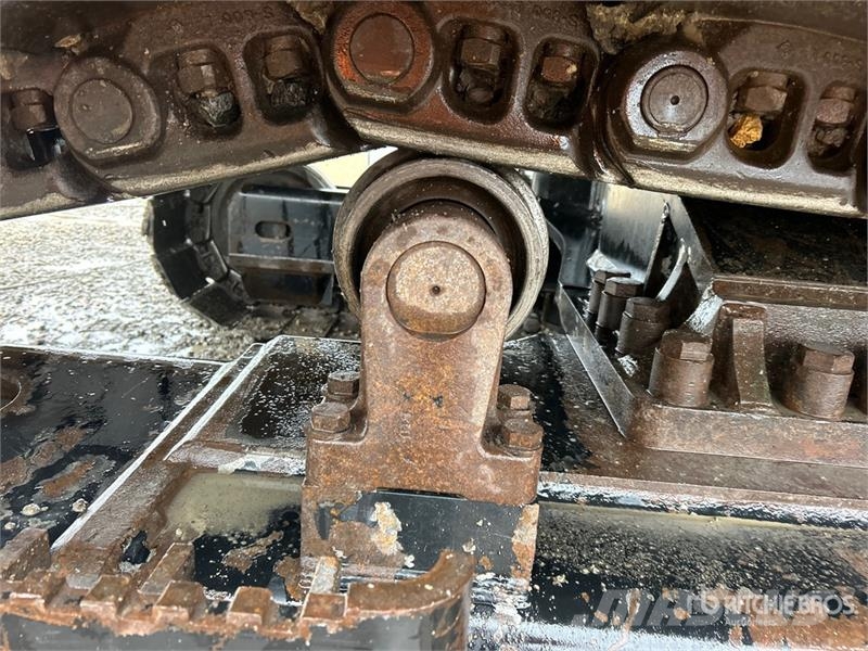 John Deere 870 P-Tier Excavadoras sobre orugas