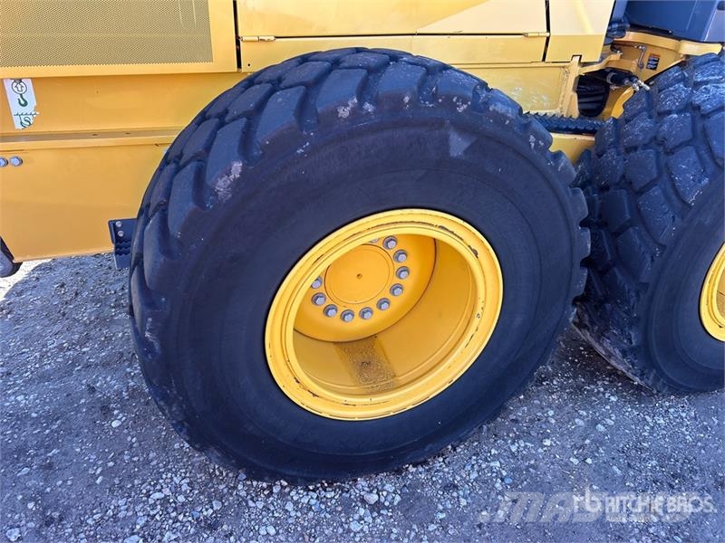 John Deere 872G Greideri