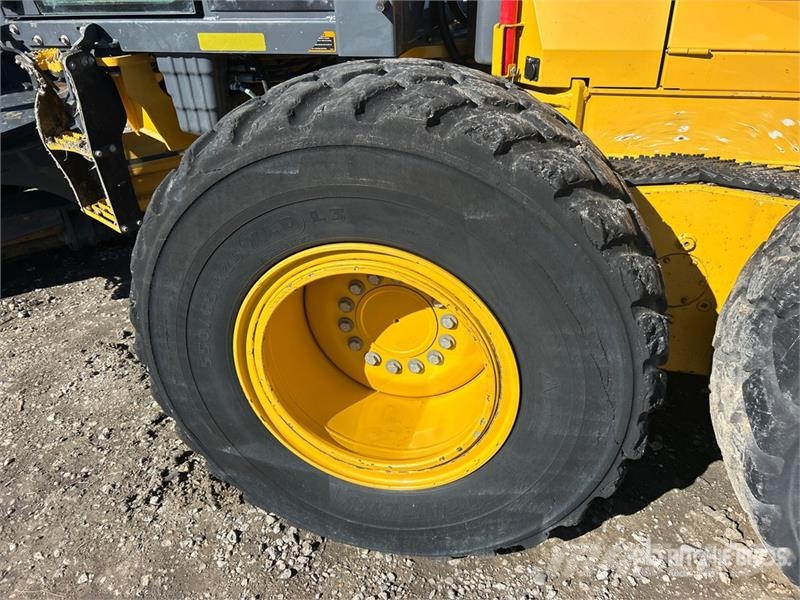 John Deere 872G Greideri