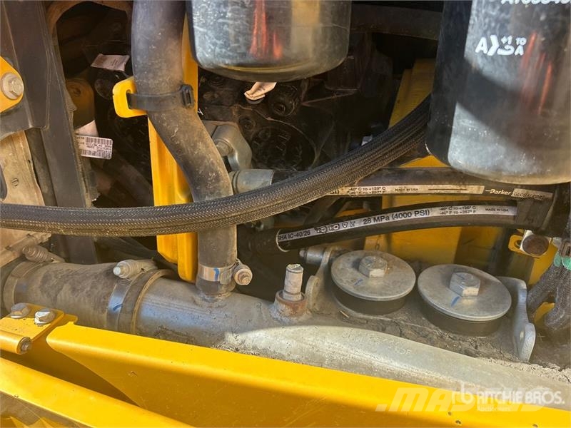 John Deere 872G Grader