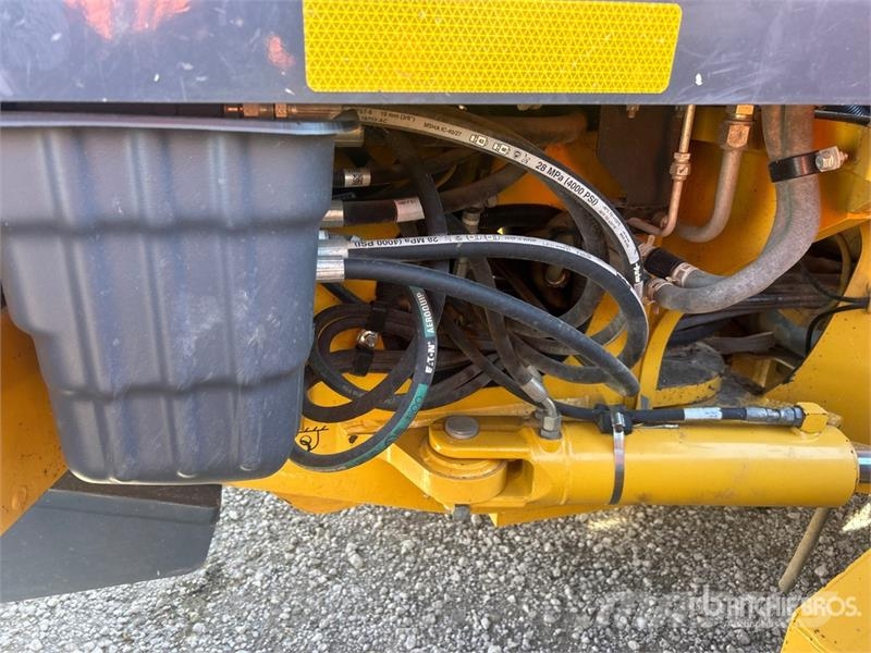 John Deere 872G Grader