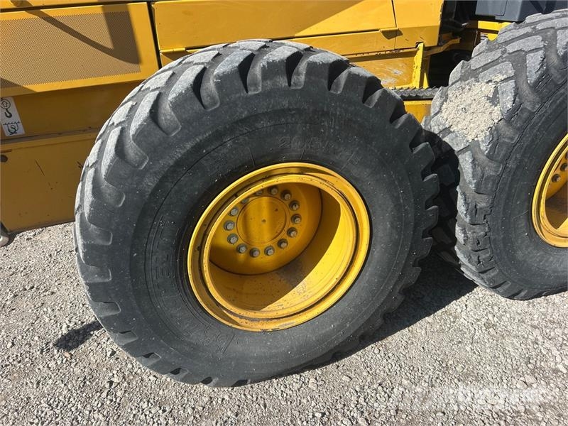 John Deere 872G Grader