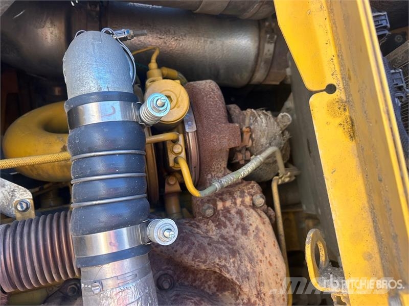 John Deere 872G Grader