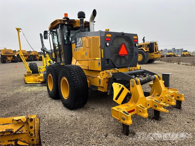 John Deere 872G Tiehöylät