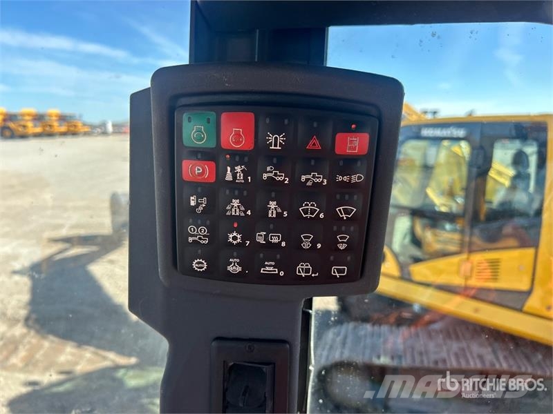 John Deere 872G Grader