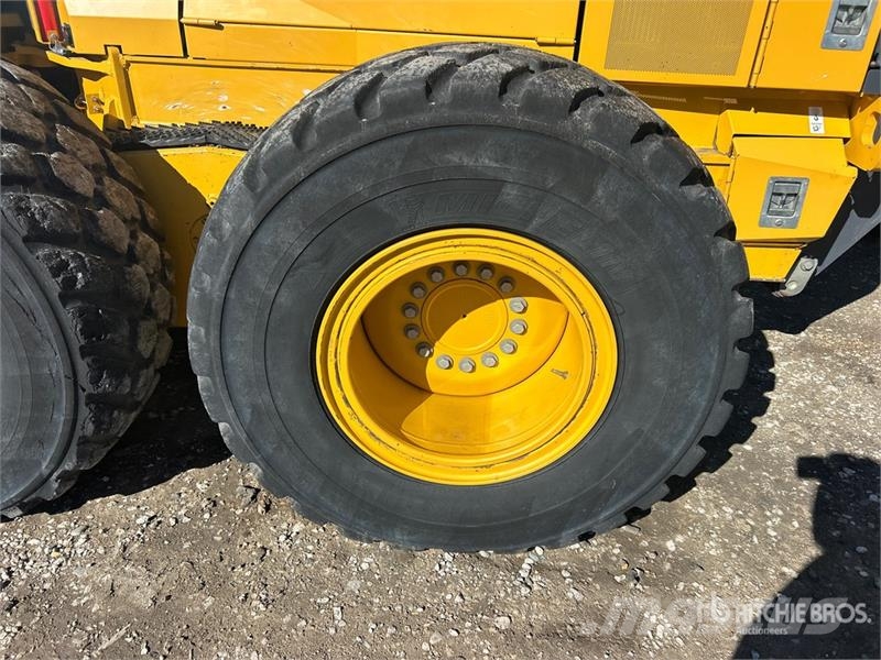 John Deere 872GP AWD Motor Grader Грейдери