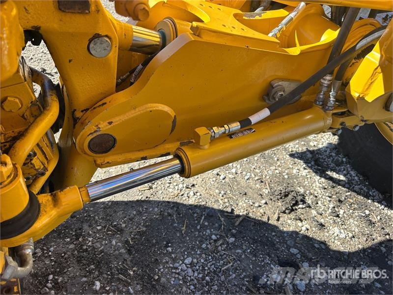 John Deere 872GP AWD Motor Grader Грейдери