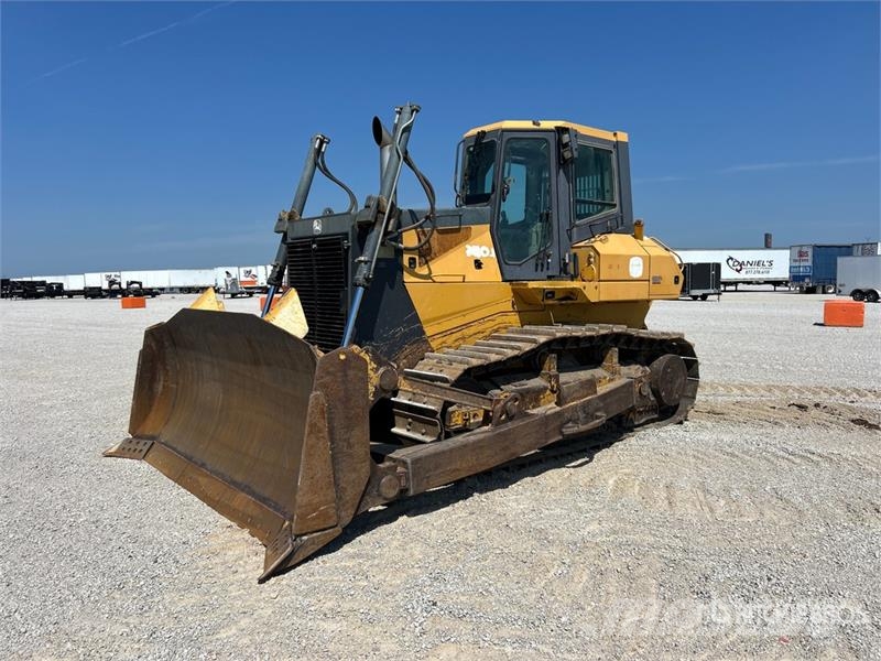 John Deere 950J Crawler dozers