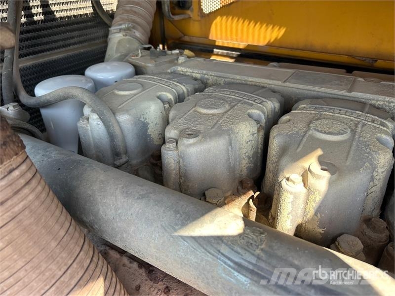 John Deere 950J Crawler dozers