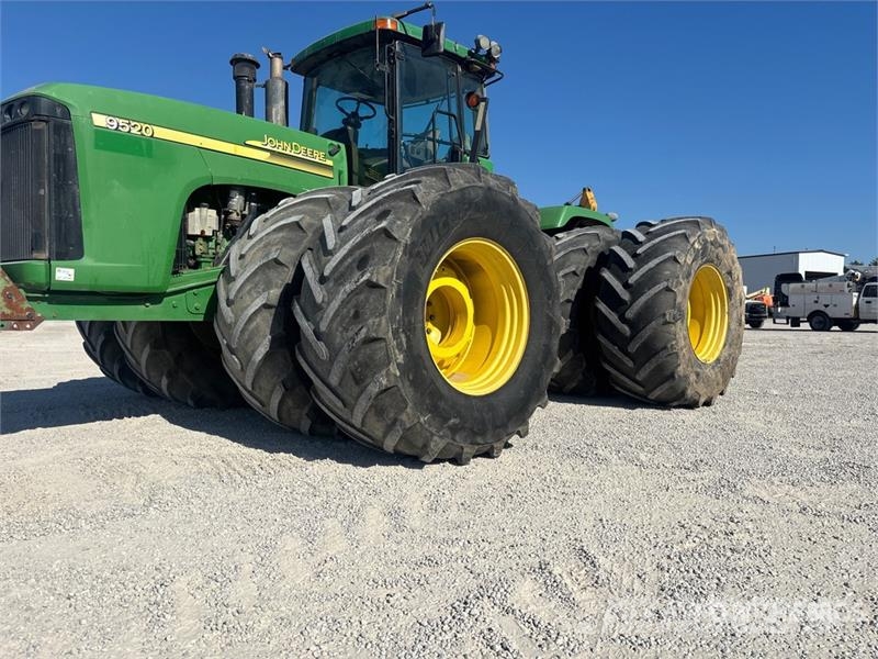 John Deere 9520 Další