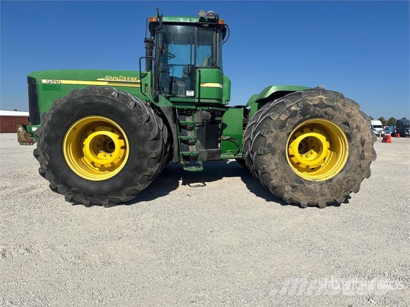 John Deere 9520 Další